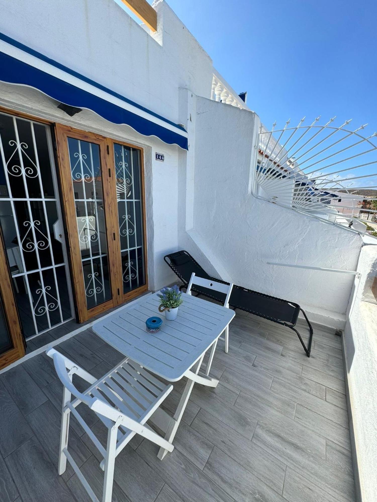 Los Cristianos Port Royal New Aparthotel Exterior photo